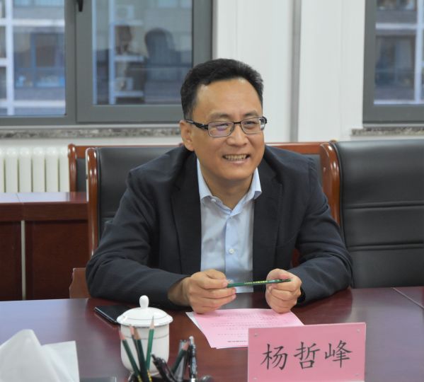 中鐵十九局集團(tuán)公司黨委書記、董事長楊哲峰一行到公司座談交流