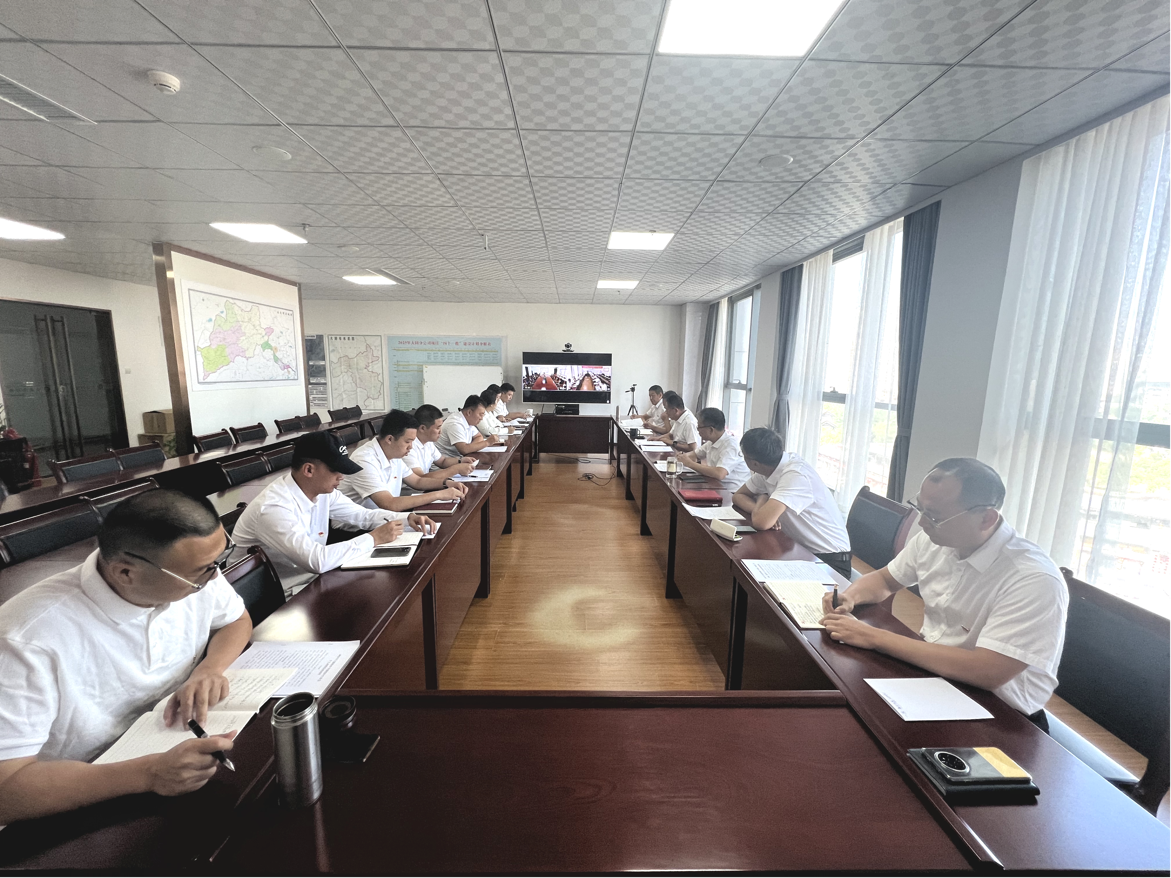 大同地區(qū)聯(lián)合黨支部召開(kāi)主題教育專題組織生活會(huì) 大同地區(qū)聯(lián)合黨支部召開(kāi)主題教育專題組織生活會(huì)