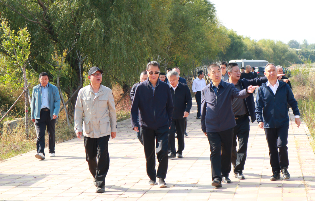 全國人大環(huán)資委副主任委員鄂竟平調(diào)研永定河綜合治理情況 全國人大環(huán)資委副主任委員鄂竟平調(diào)研永定河綜合治理情況