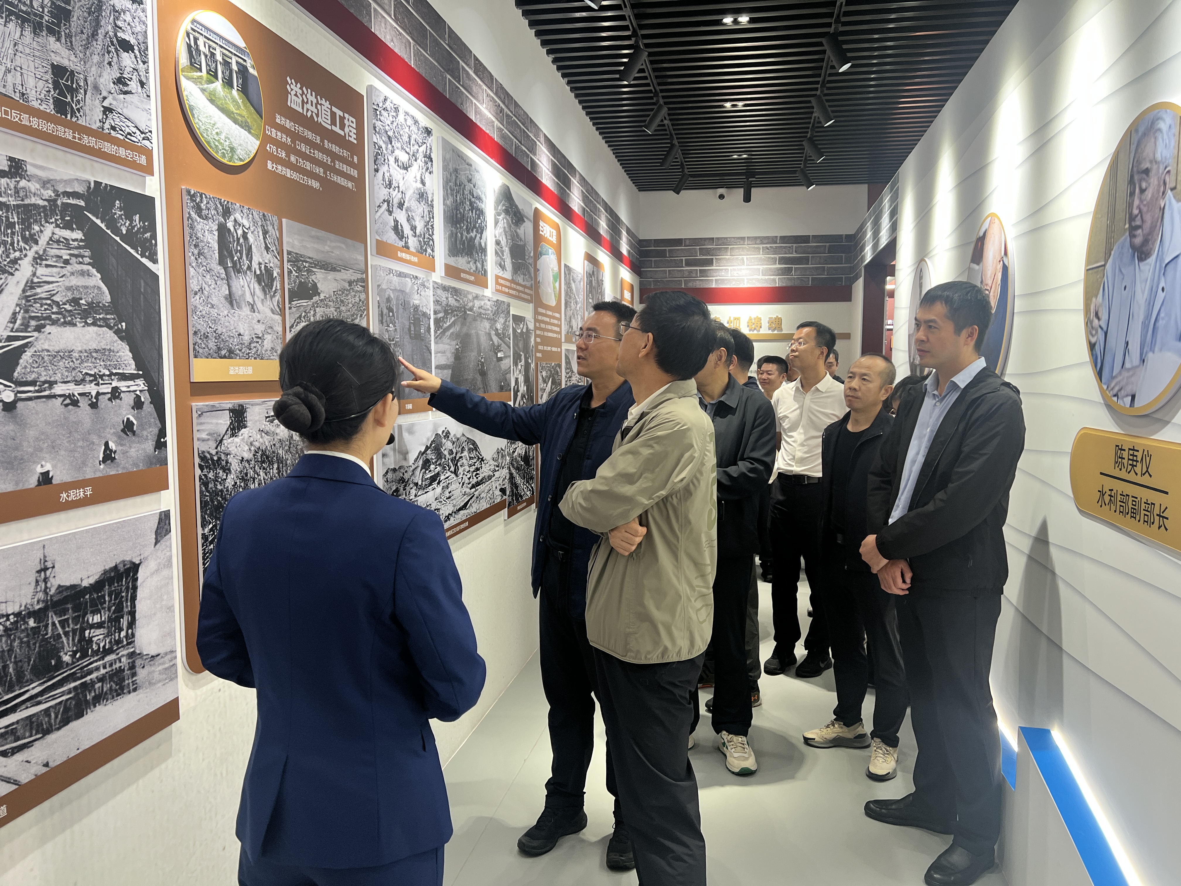 人民日報社管理保障局參觀官廳水文化研學基地 人民日報社管理保障局參觀官廳水文化研學基地