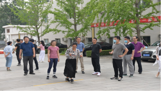 夏季趣味活動(dòng) 激發(fā)團(tuán)隊(duì)合力 夏季趣味活動(dòng) 激發(fā)團(tuán)隊(duì)合力