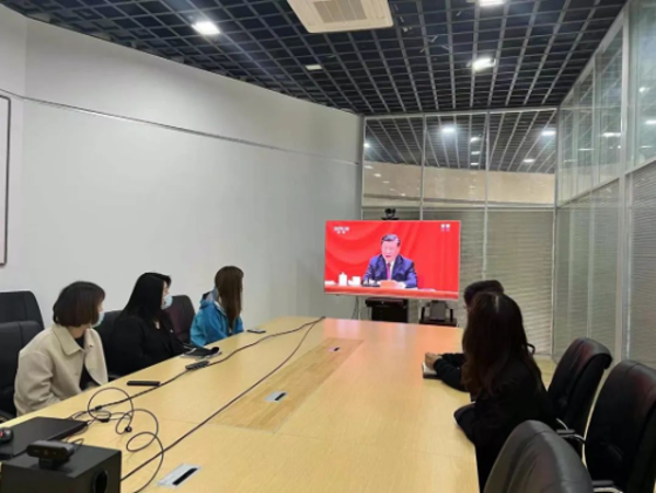 永定河投資公司組織觀看慶祝中國共產主義青年團成立100周年大會 永定河投資公司組織觀看慶祝中國共產主義青年團成立100周年大會