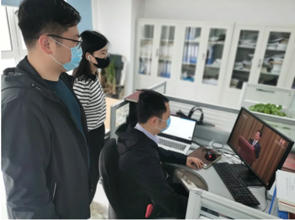 永定河投資公司組織觀看慶祝中國共產主義青年團成立100周年大會 永定河投資公司組織觀看慶祝中國共產主義青年團成立100周年大會